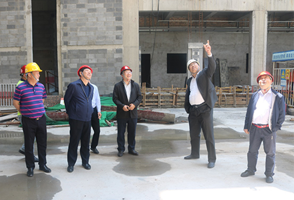 1524714290723338.jpg 1524574770333911.jpg